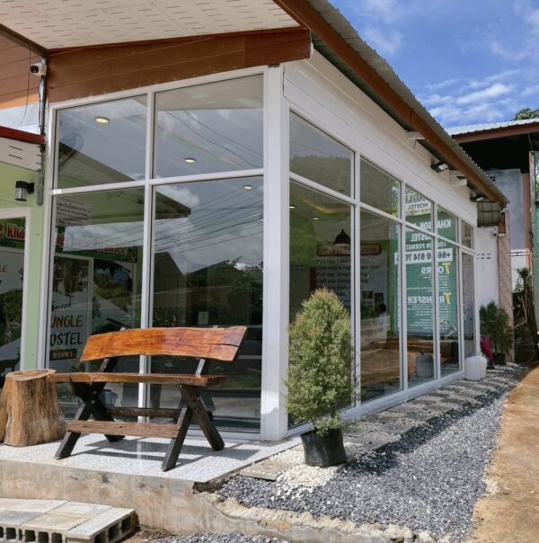 khaosok jungle hostel